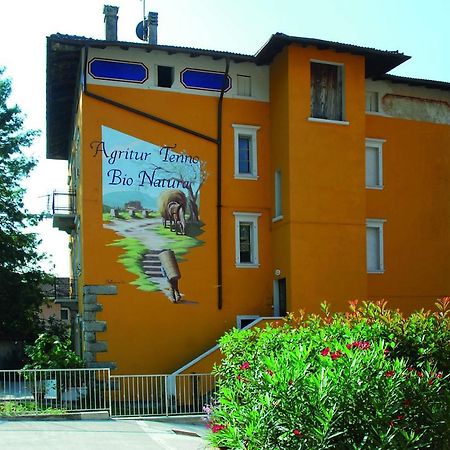Agritur Tenno Cantina Bio Natura Екстериор снимка